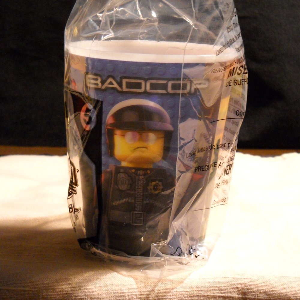 The Lego Movie 2013 McDonald's Holographic Cup Good Cop Bad Cop. NEVER opened - Picture 2 of 6